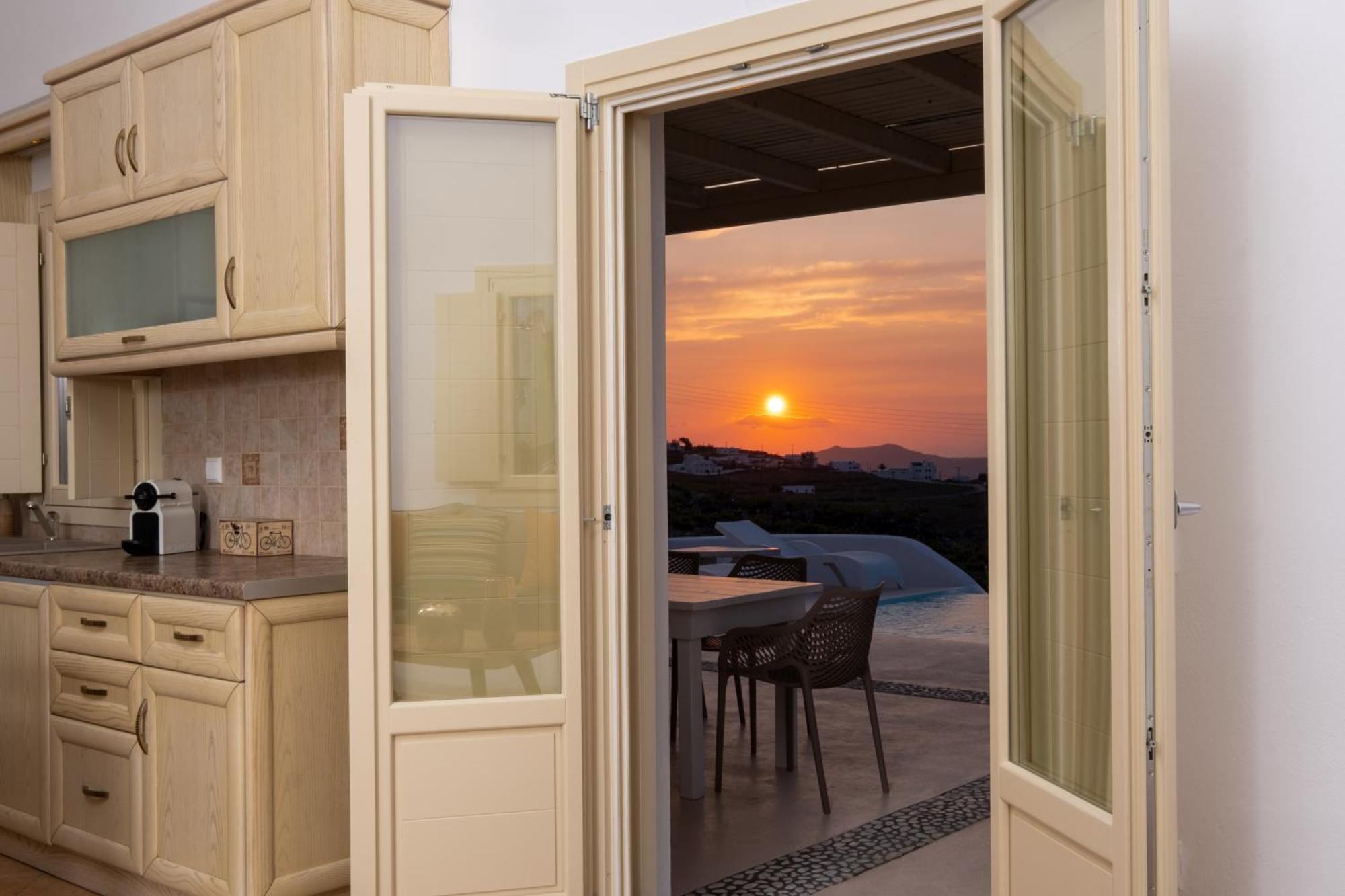 White Orchid Villa Pyrgos Kallistis Exterior foto